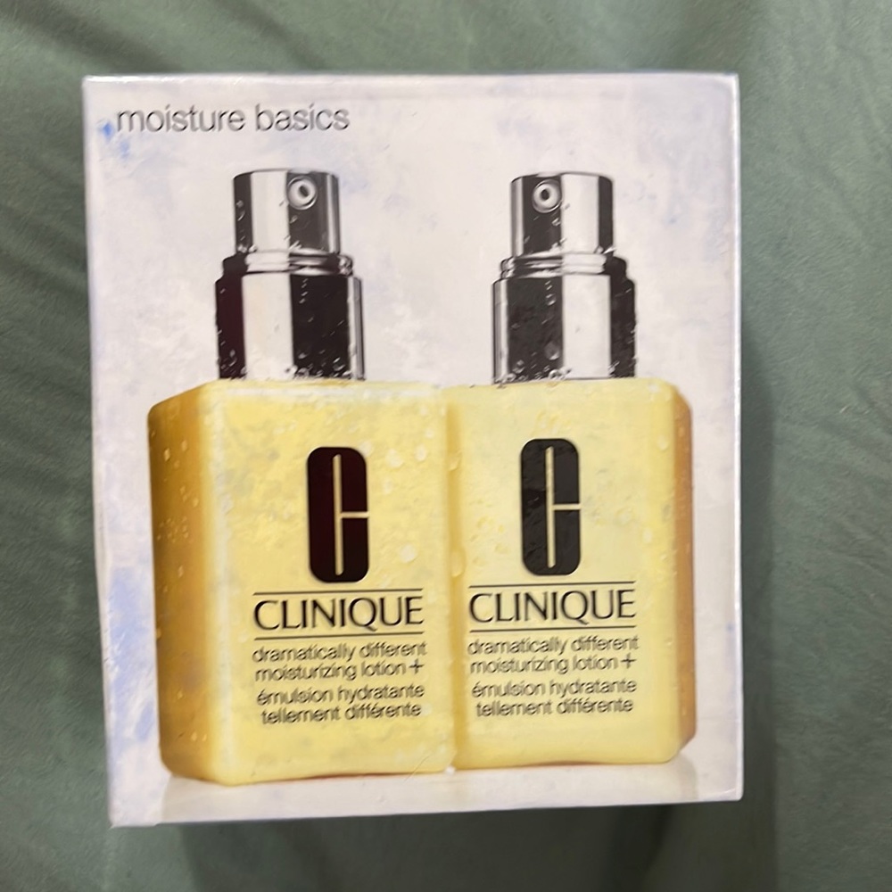 Clinique moisturizing lotion 2 pack